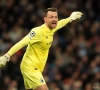 Supporters van Club Brugge doen Simon Mignolet stevig schrikken