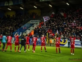 ? Antwerp maakt er een thuismatch van op de Freethiel: "Beveren is van ons" en "Stand up for the Antwerp boys" - goalie thuisploeg laat zien dat hij Antwerp nog steeds in hart draagt