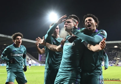 Anderlecht ploetert en zwoegt in het Beerschotse zand, maar gaat toch door naar halve finales Croky Cup