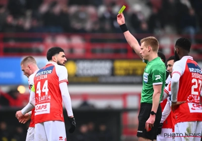 Vanderhaeghe begrijpt niets van rode kaart voor kapitein: "Dan moet die goal van Anderlecht ook afgekeurd worden"