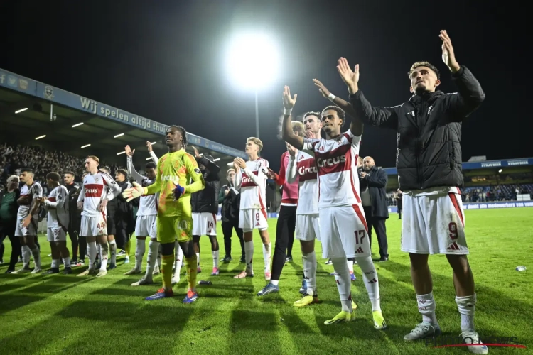 De overwinning...en een last minute transfer: vertrek van overbodige pion van Standard bekendgemaakt tijdens wedstrijd tegen Dender