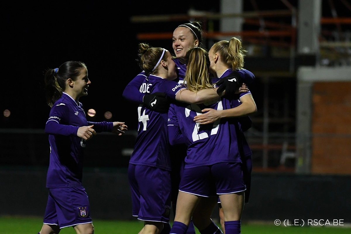 📷 🎥 De beelden van de knappe zege van Anderlecht tegen Club Brugge (5-0!)